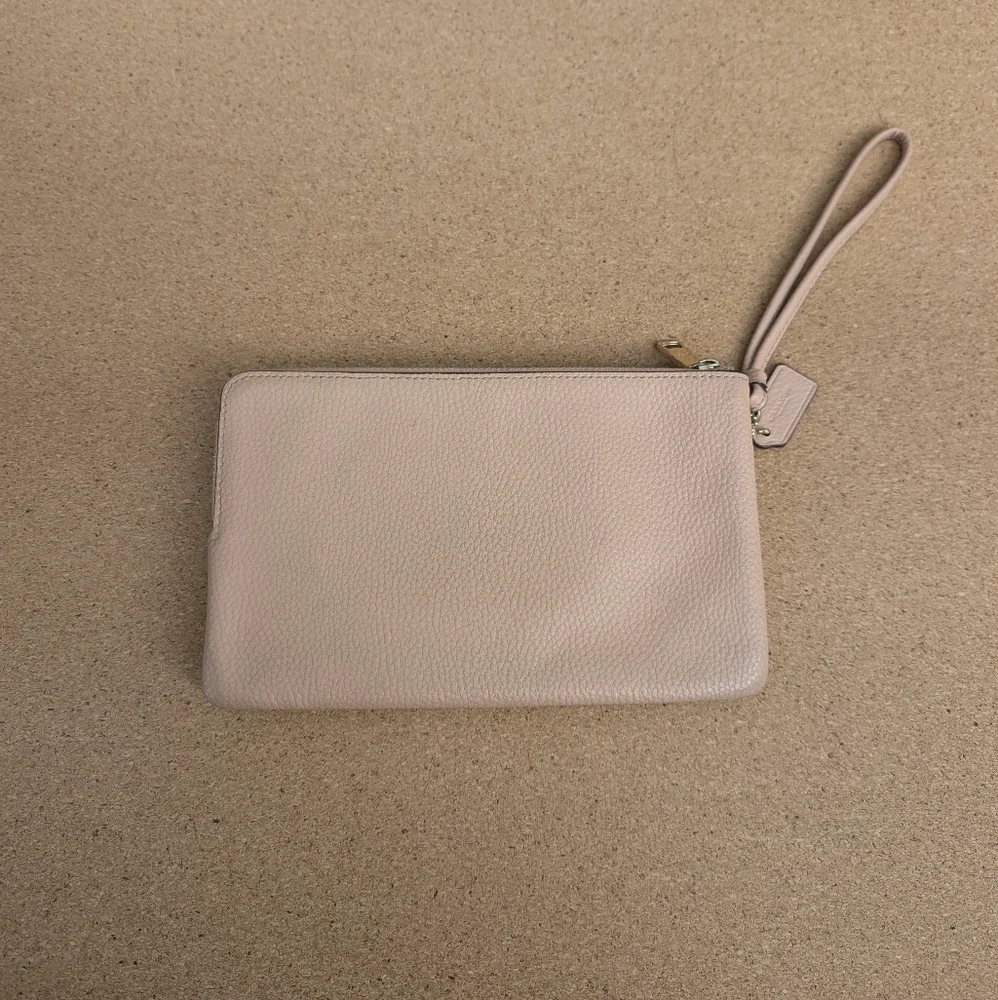Coach Wristlet - Picture 4 of 9
